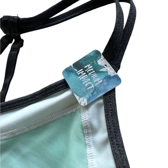 Balance collection medium impact sports bra size XS - Picture 5 of 9